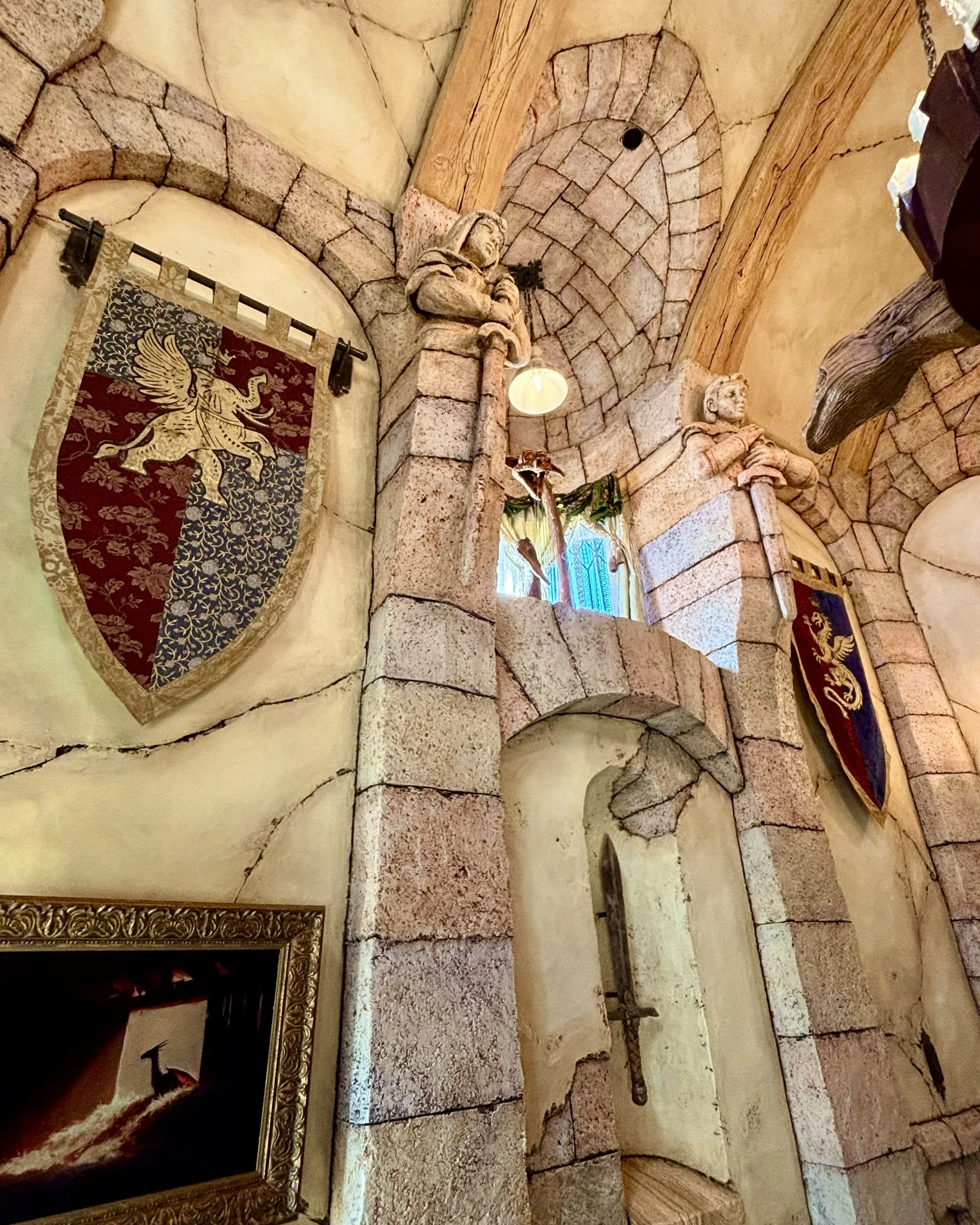 Copper Crown Suite — Hazelnut Inn